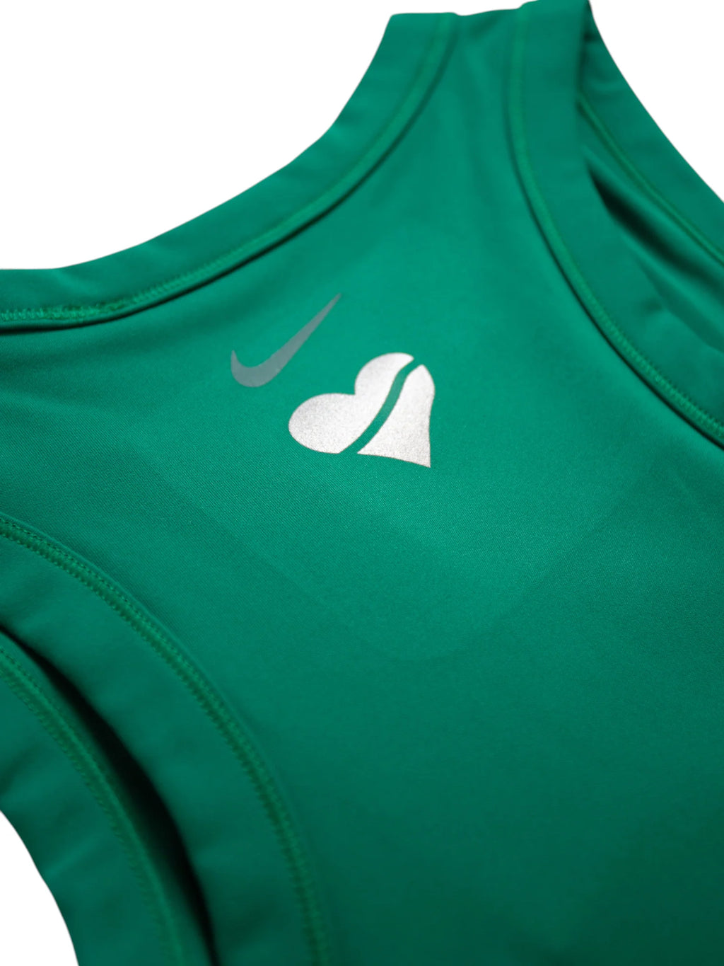 Nike Womens One Fitted Dri FIT Cropped Tank Top