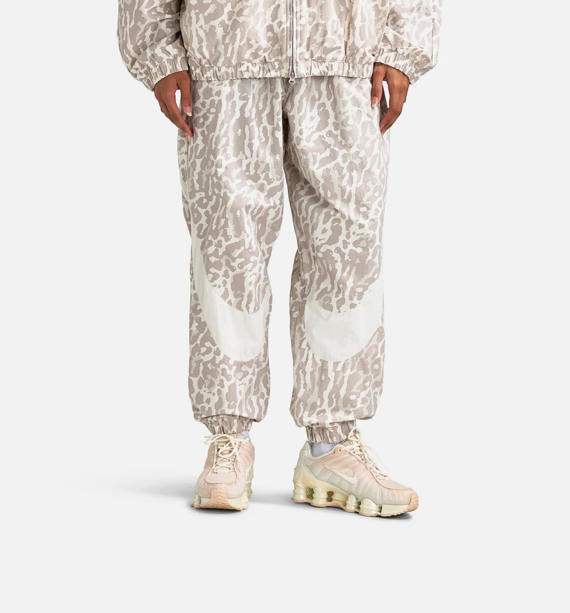 NSW Woven Printed All Over Womens Pant College Grey Sail