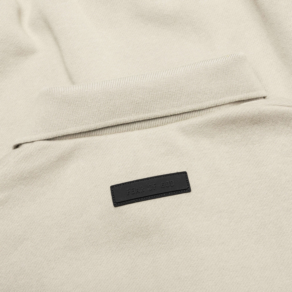 L S Polo Seal