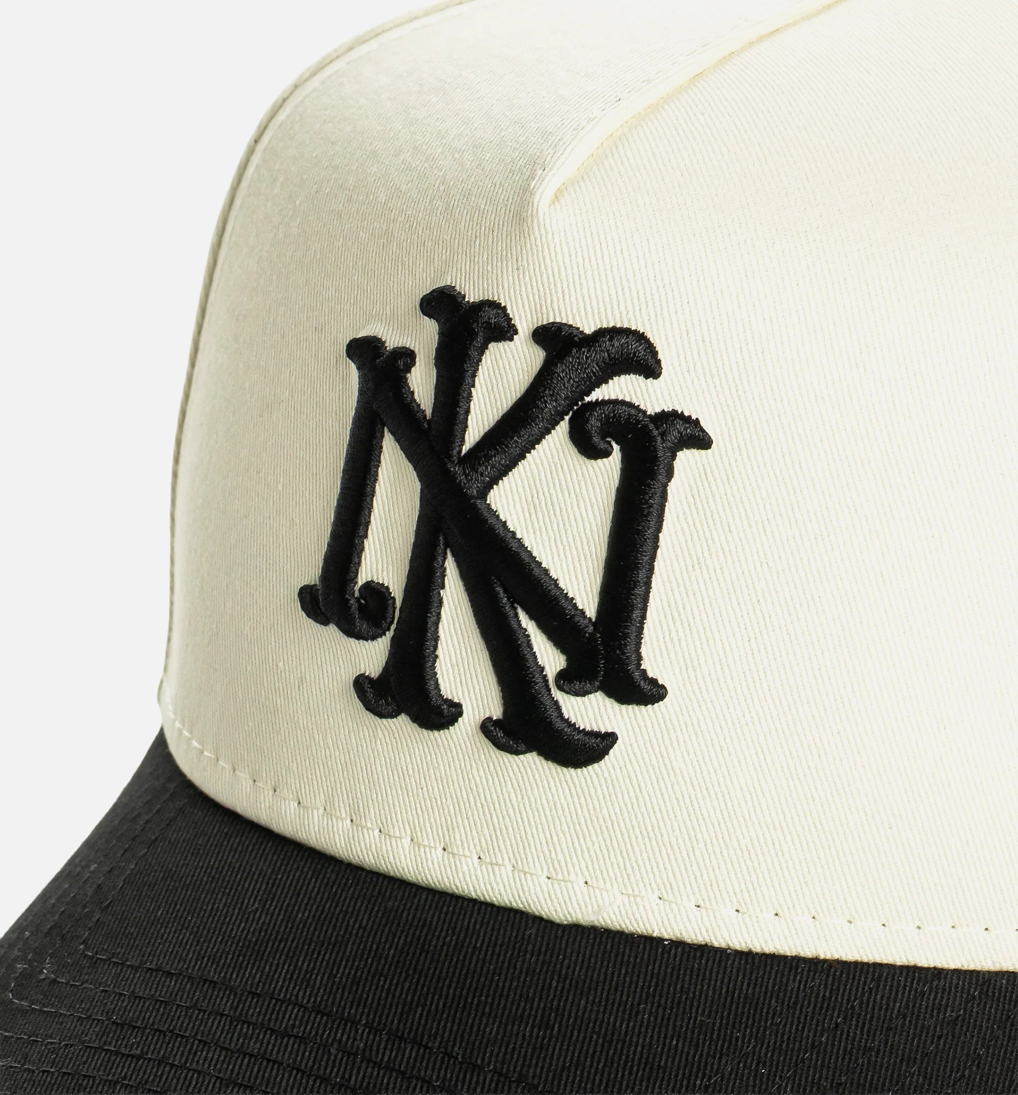 Nice Kicks 940AF Snapback Mens Hat Chrome Black