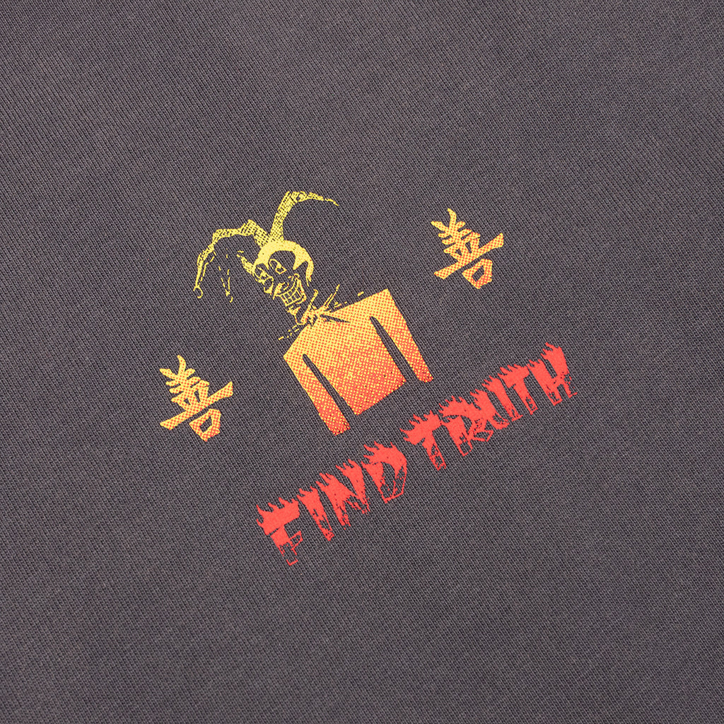 Jester Tee Sun Faded Grey