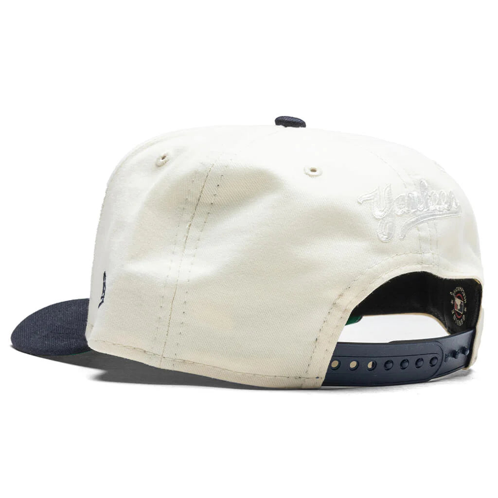 The Golfer Snapback Team Scribble New York Yankees