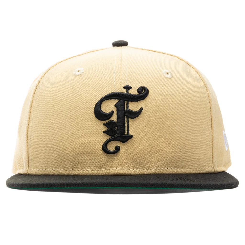 Feature x New Era OE Fitted Cap Vegas Gold