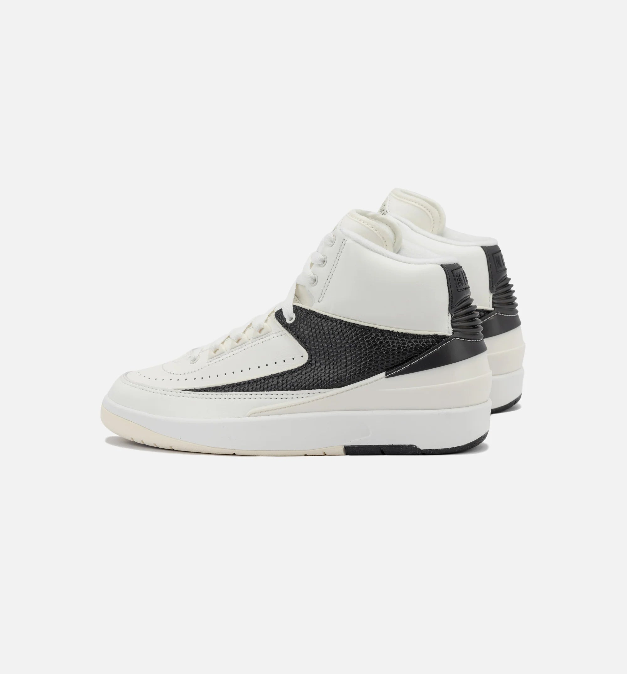 Air Jordan 2 Retro Sail Womens Lifestyle Shoe Sail Coconut Milk