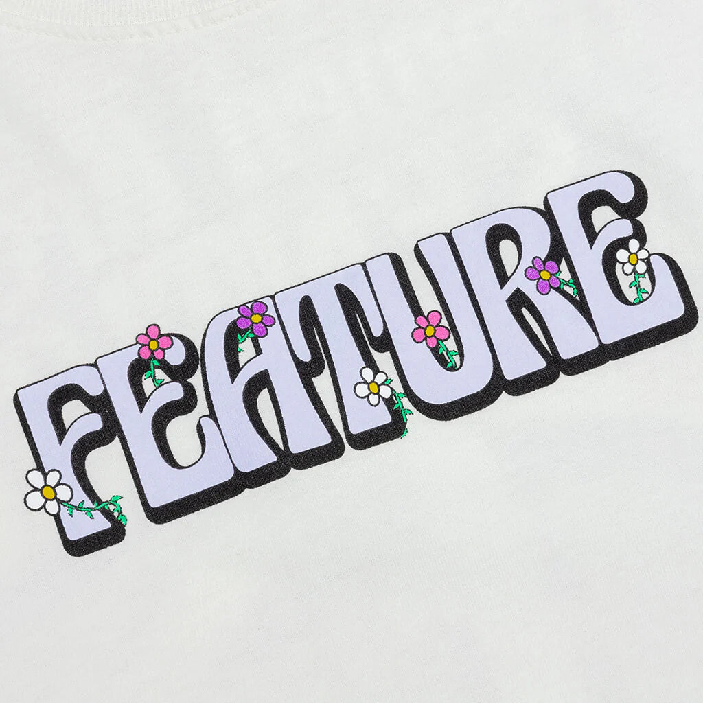 Celebrate Women Tee Marshmallow