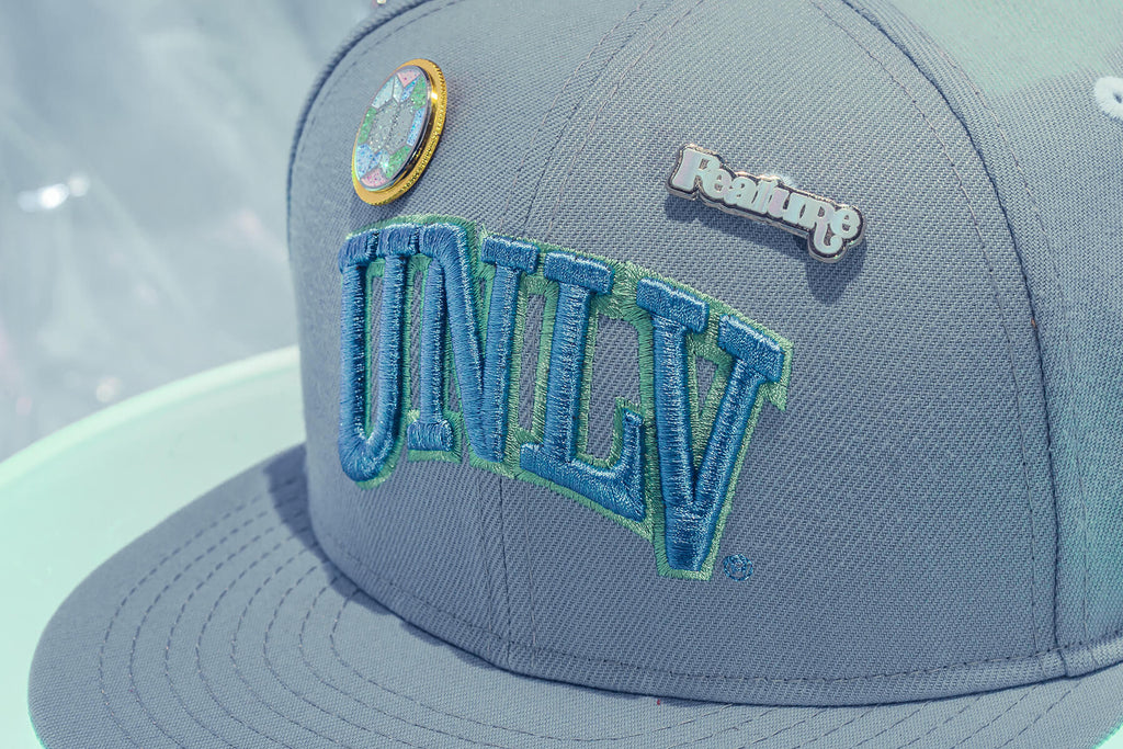 Feature x New Era Opal 59FIFTY Fitted UNLV Rebels