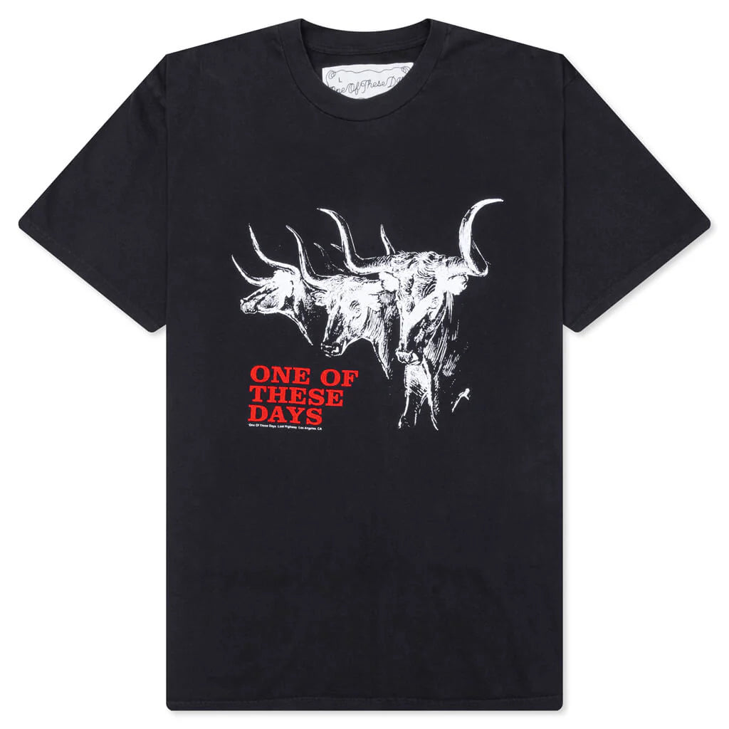 Long Horn Short Sleeve T Shirt Washed Black