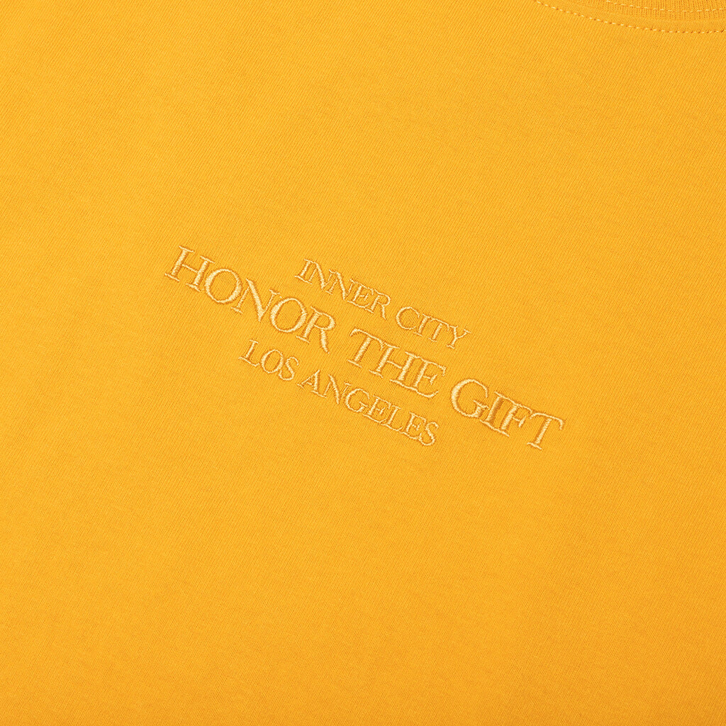 B Summer Embroidery Box Tee Yellow