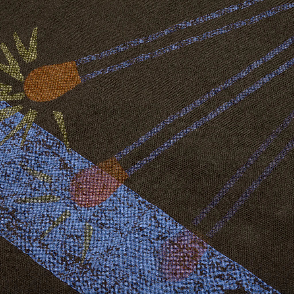 B Summer HTG Match Box S S Tee Black