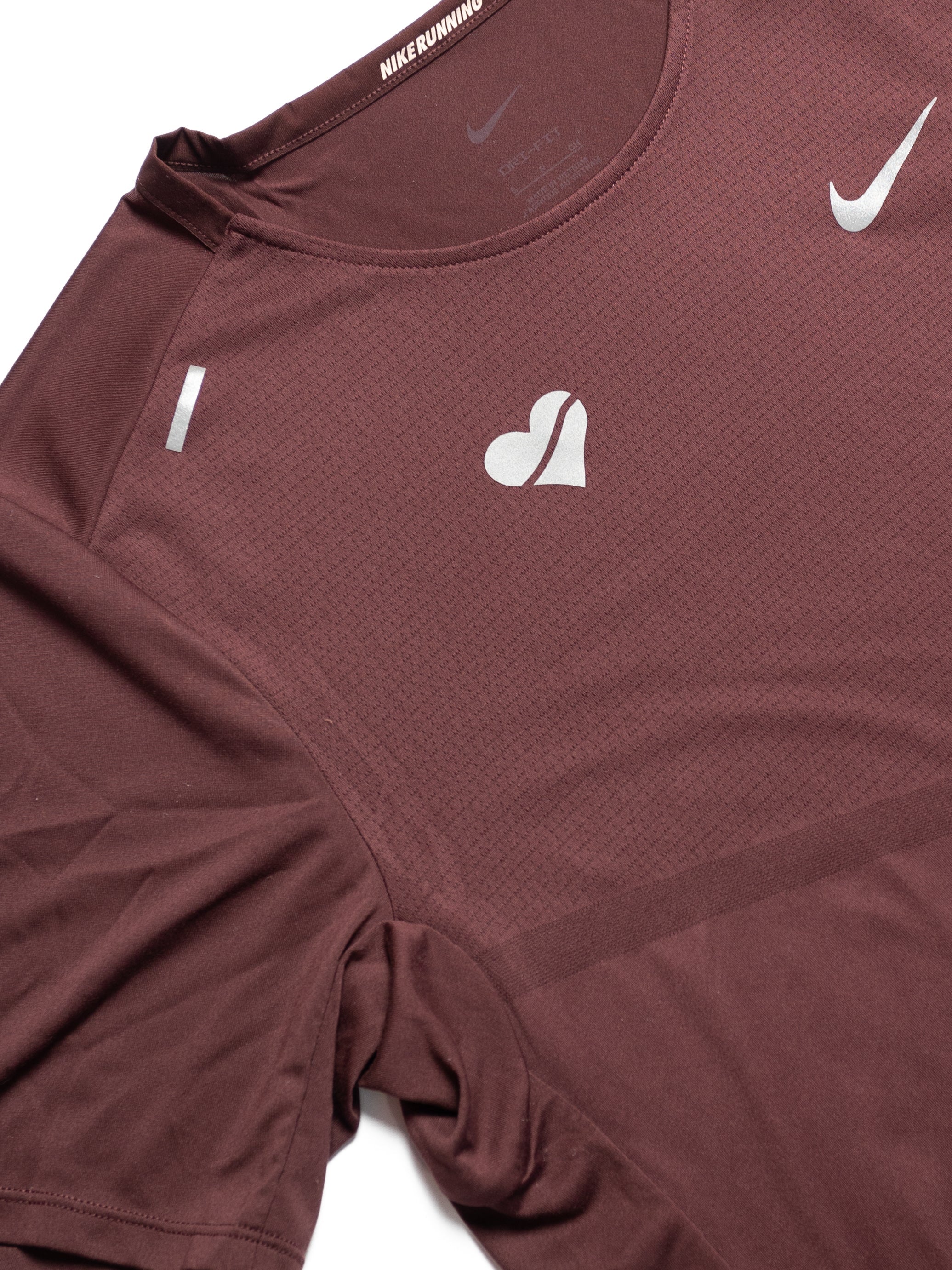 Nike Mens Dri FIT Rise 365 Short Sleeve Tee