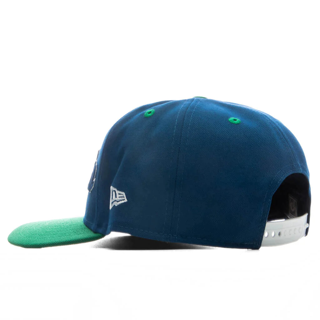 9FIFTY A Frame Curved Hardwood Classics Script Snapback Minnesota Timberwolves