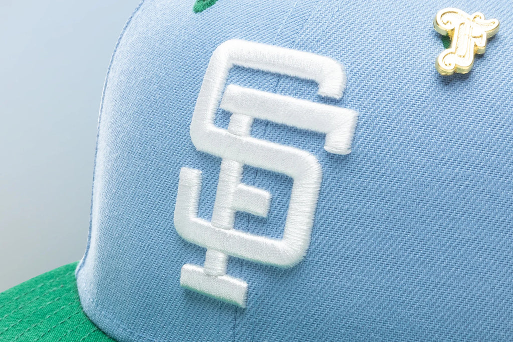 Feature x New Era Earth San Francisco Giants Fitted Birdseye Blue Kelly Green