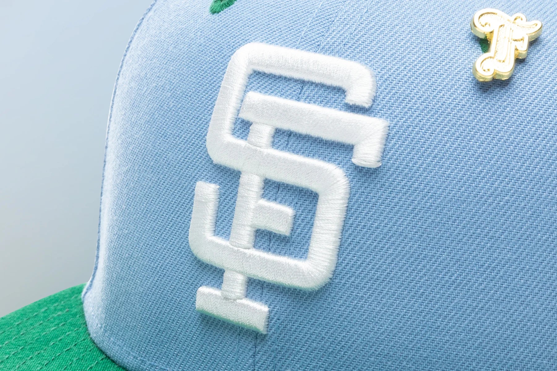 Feature x New Era Earth San Francisco Giants Fitted Birdseye Blue Kelly Green