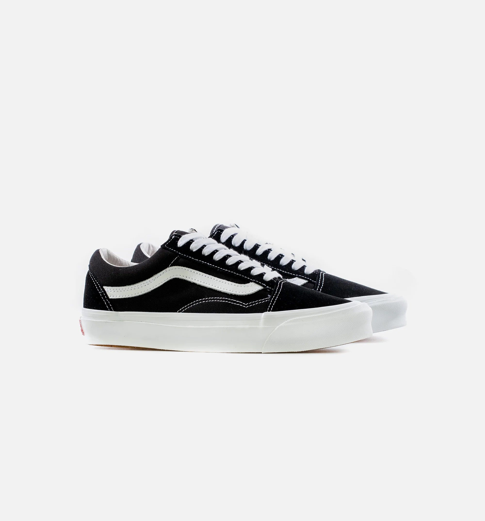 Vault OG Old Skool LX Mens Skate Shoe Black White