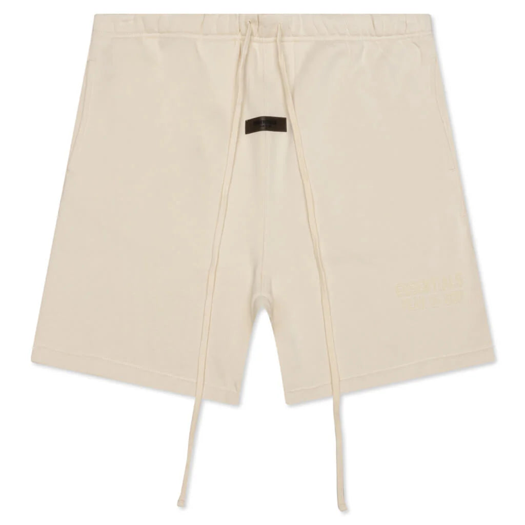 Essentials Sweatshort Egg Shell