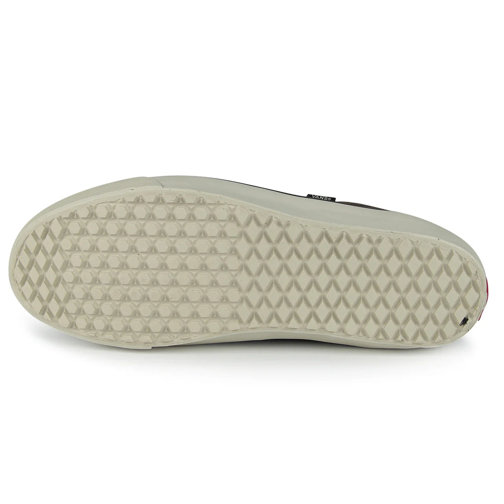 MTE Mid Slip On