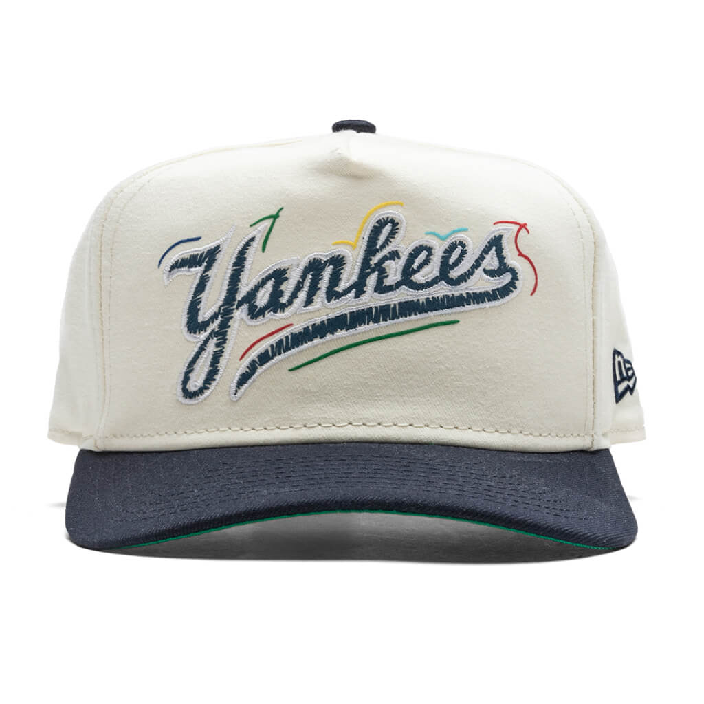 The Golfer Snapback Team Scribble New York Yankees