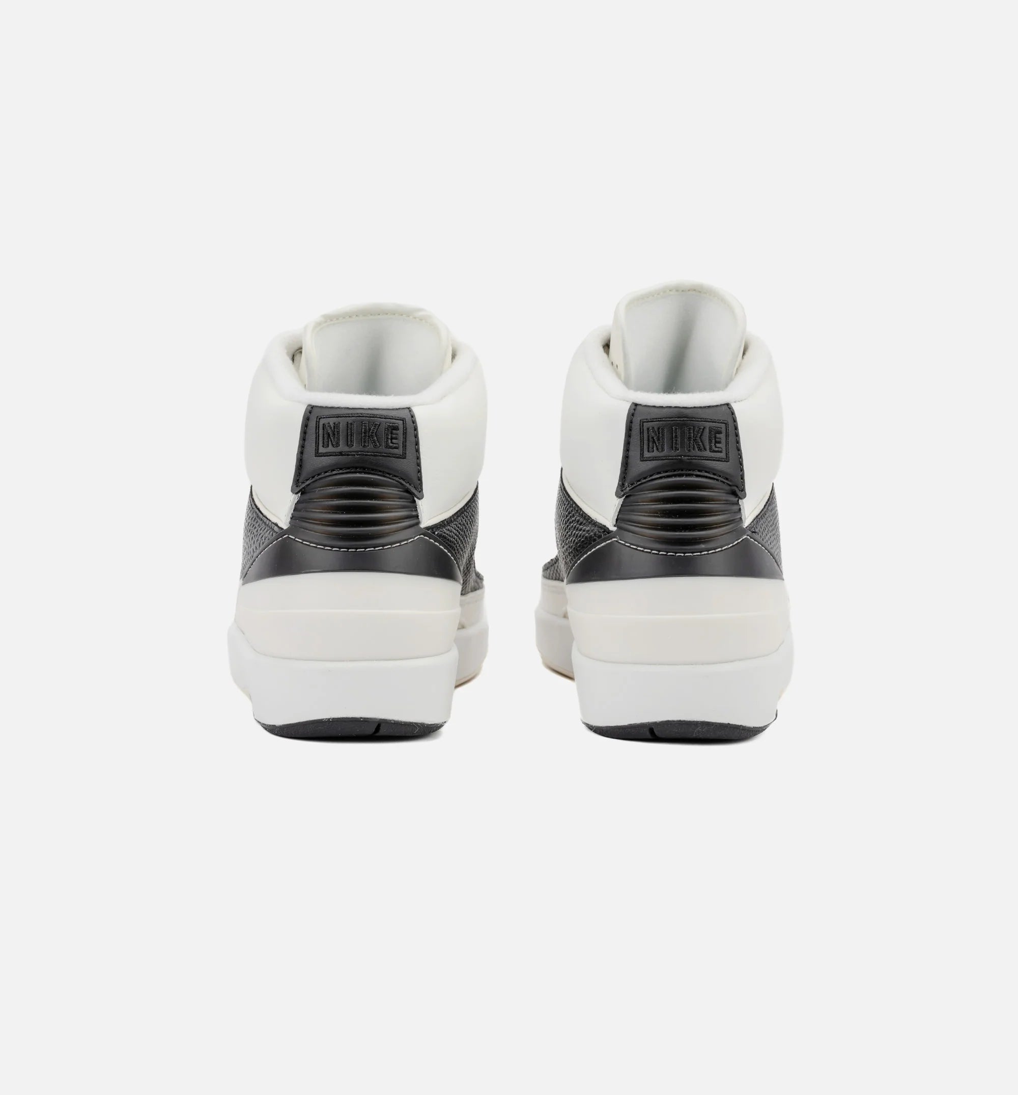 Air Jordan 2 Retro Sail Womens Lifestyle Shoe Sail Coconut Milk