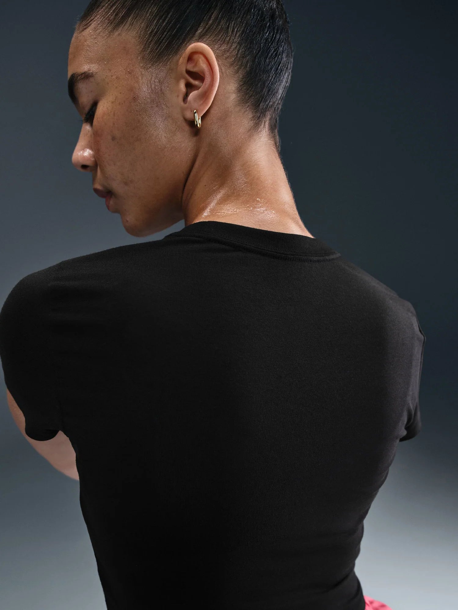 Nike Womens Slim Short Sleeve Cropped T Shirt