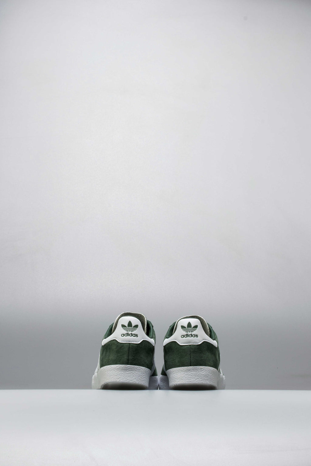 350 Mens Performance Shoe Green White Gold
