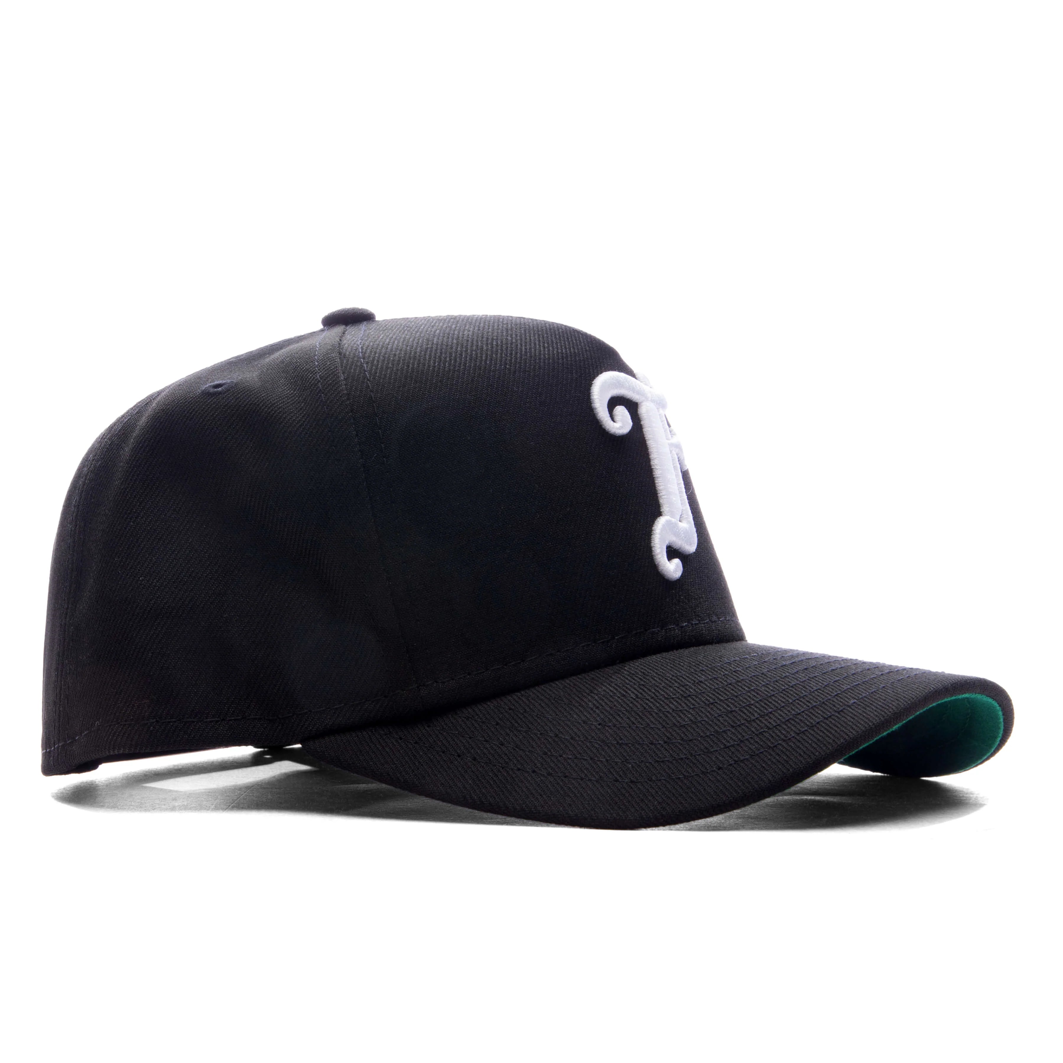 FEATURE x New Era Kids 9FORTY A Frame Snapback Old English F Black