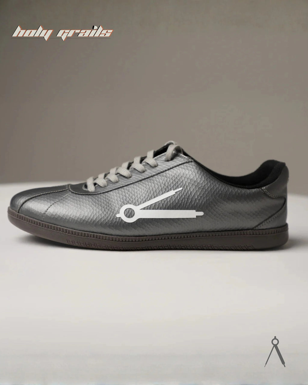 Glow Silver Sneaker HG x Cos Tan