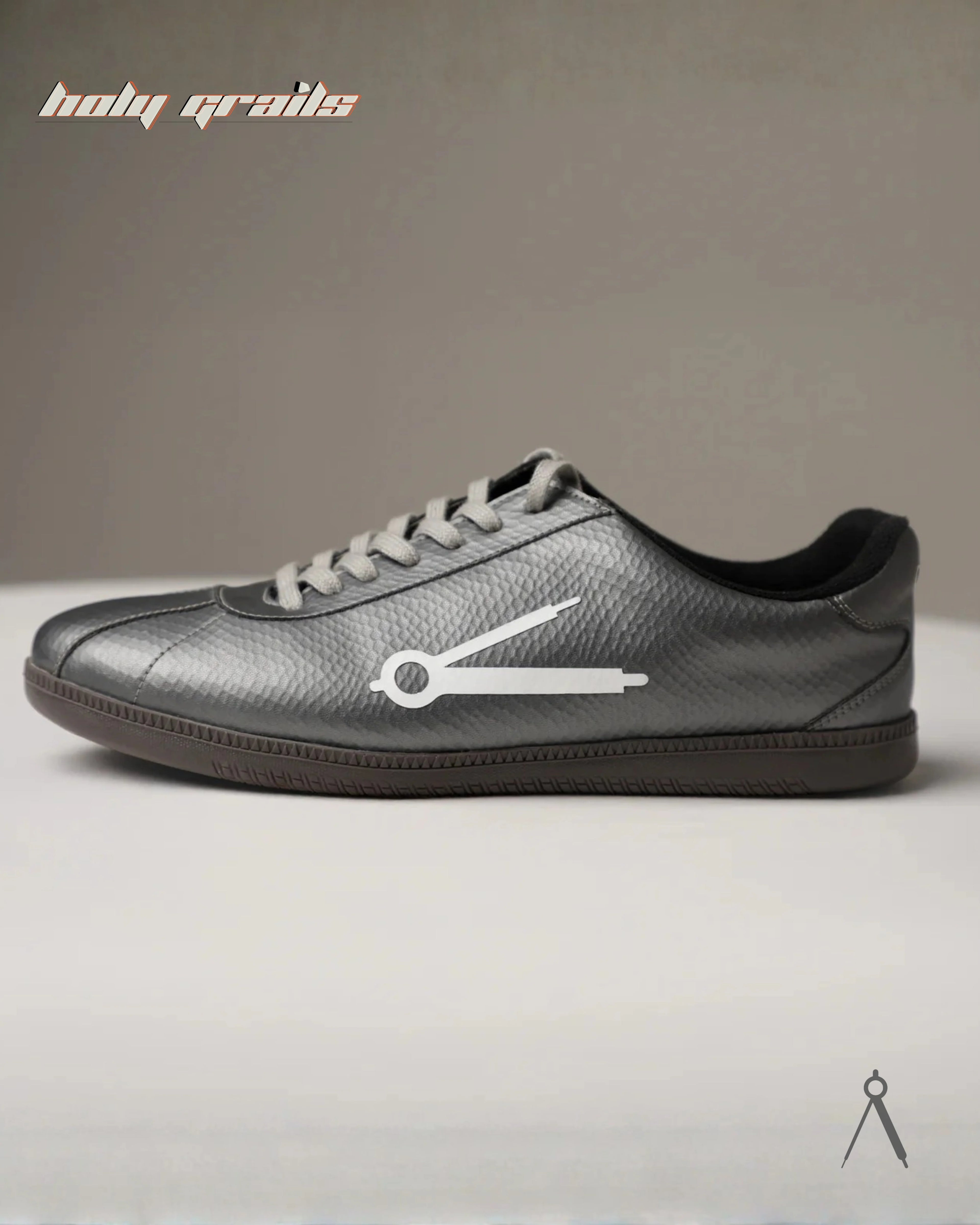 Glow Silver Sneaker HG x Cos Tan