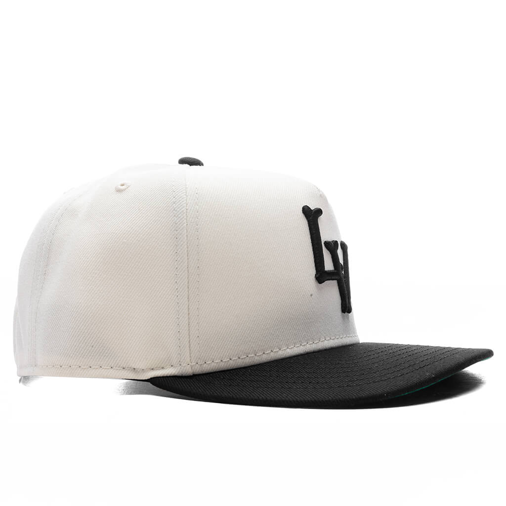 FEATURE x New Era 9FIFTY A Frame Snapback Curve LV Bones Chrome Black