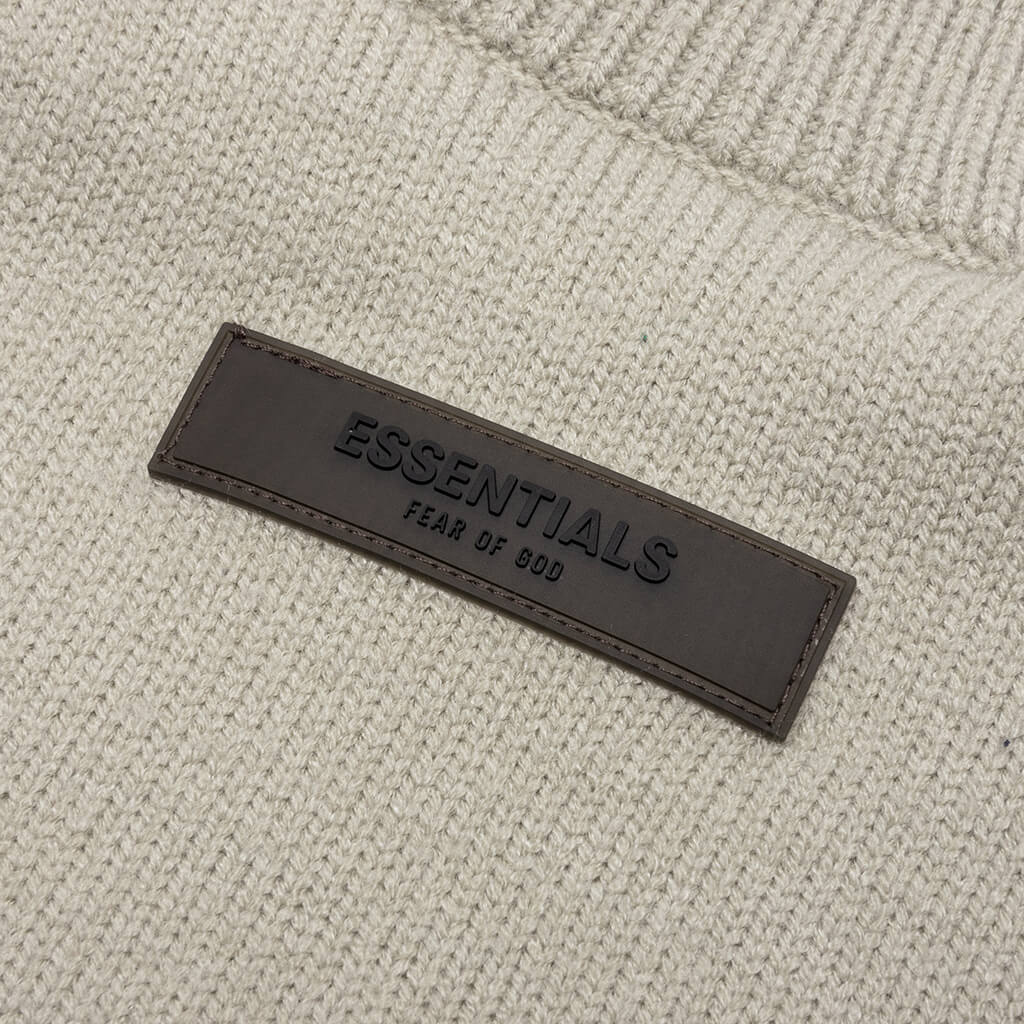 Knit Turtleneck Seal
