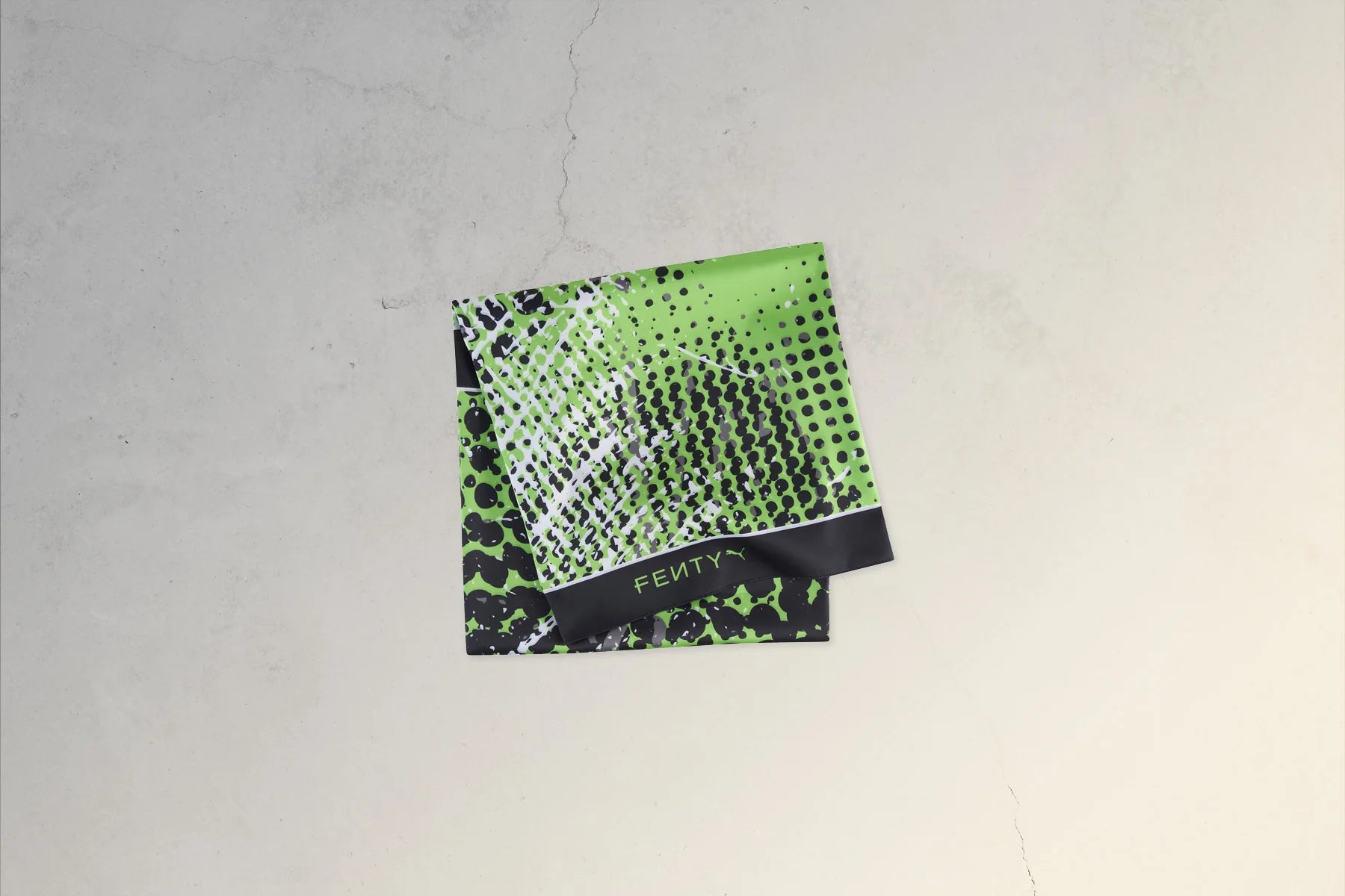 Puma x Fenty Scarf Elektro Green PUMA Black