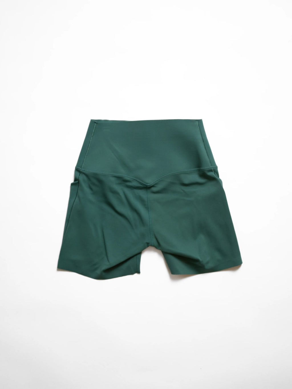 Nike Womens Universa Medium Support High Waisted 5 Biker Shorts