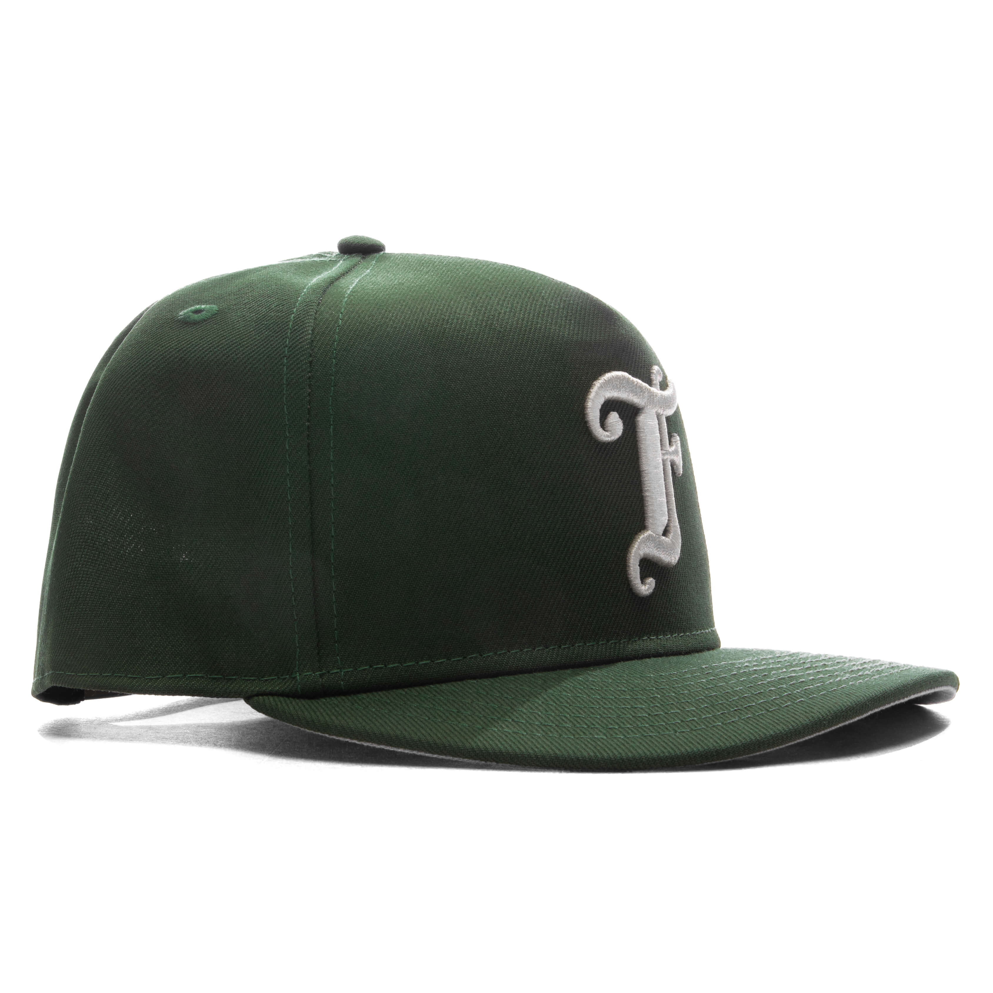 FEATURE x New Era 9FIFTY Curved A Frame Old English F Snapback Rifle Green