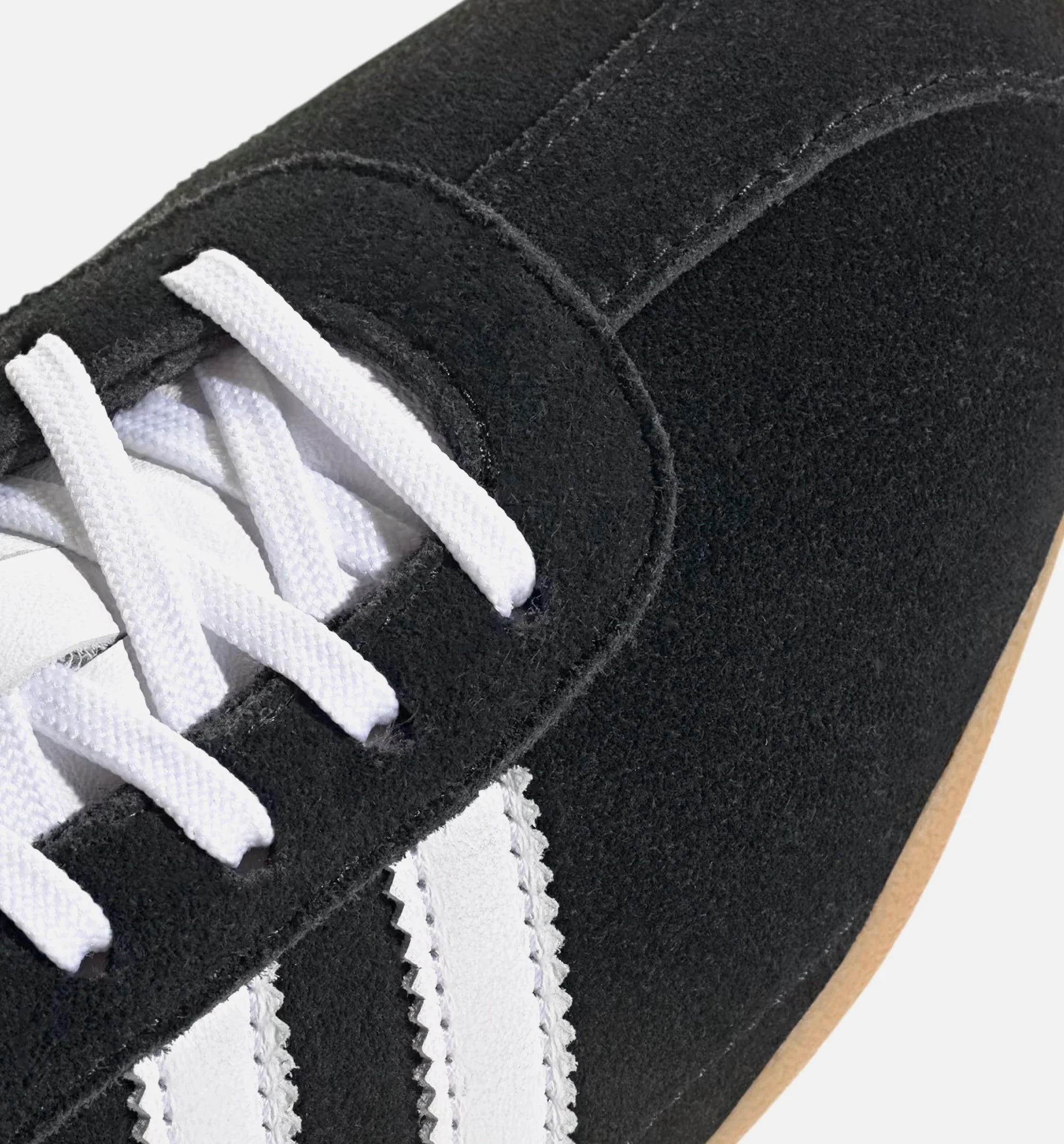 Tokyo Suede Womens Lifestyle Shoe Black White Gum