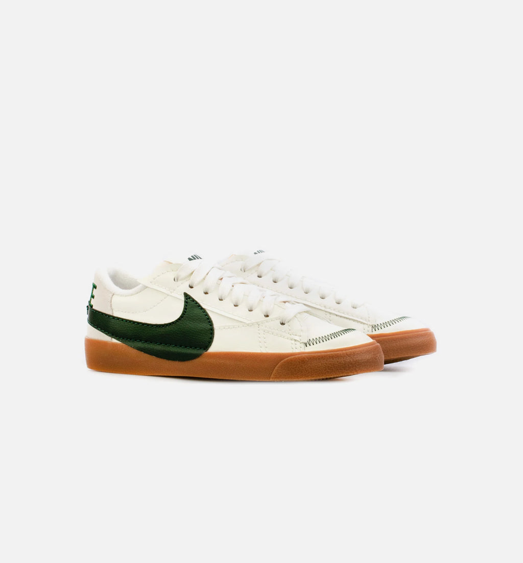 Blazer Low 77 Jumbo Mens Lifestyle Shoe Beige Black