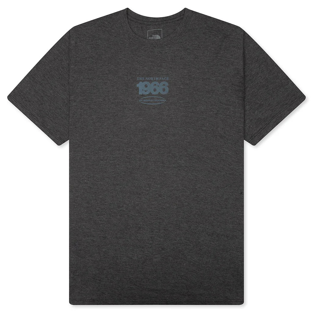 Tri Blend Logo Play S S Tee TNF Black Heather