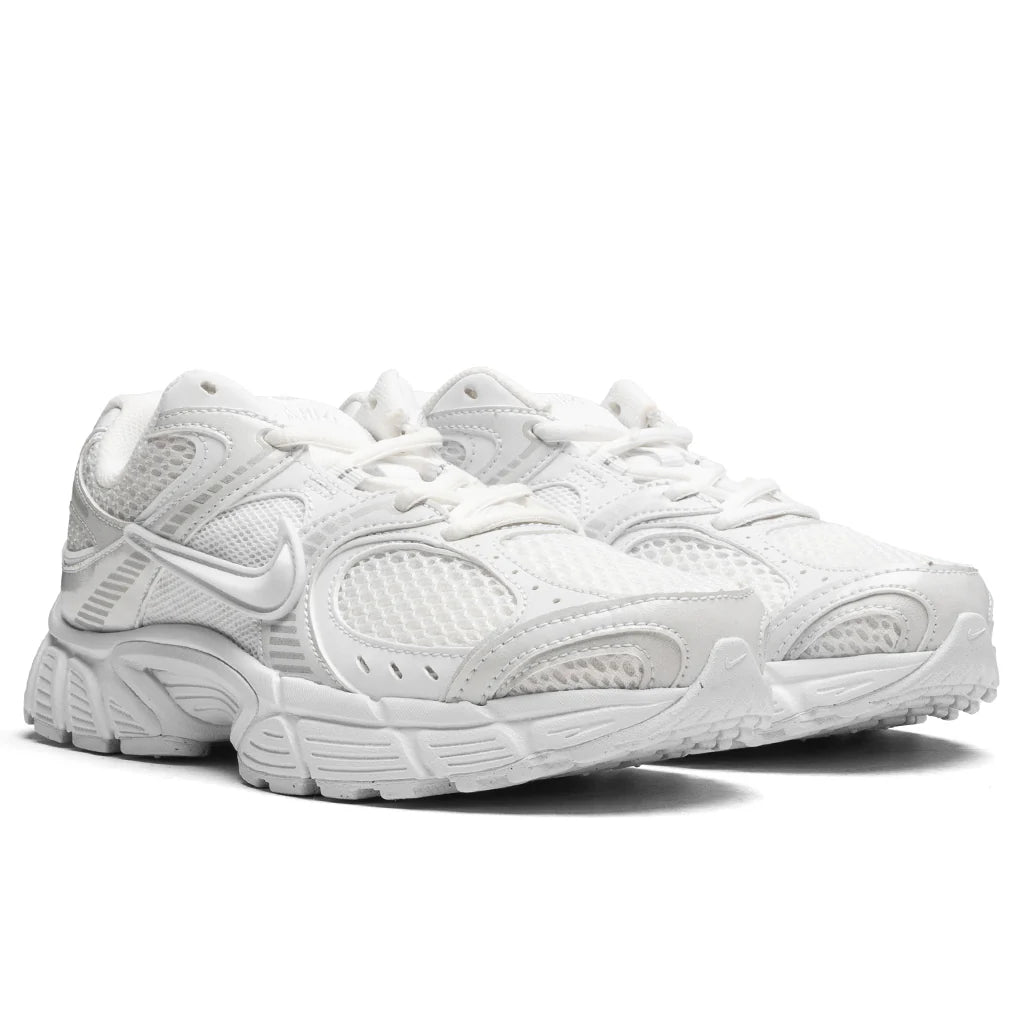 Womens V5 Runner White Black Metallic Silver