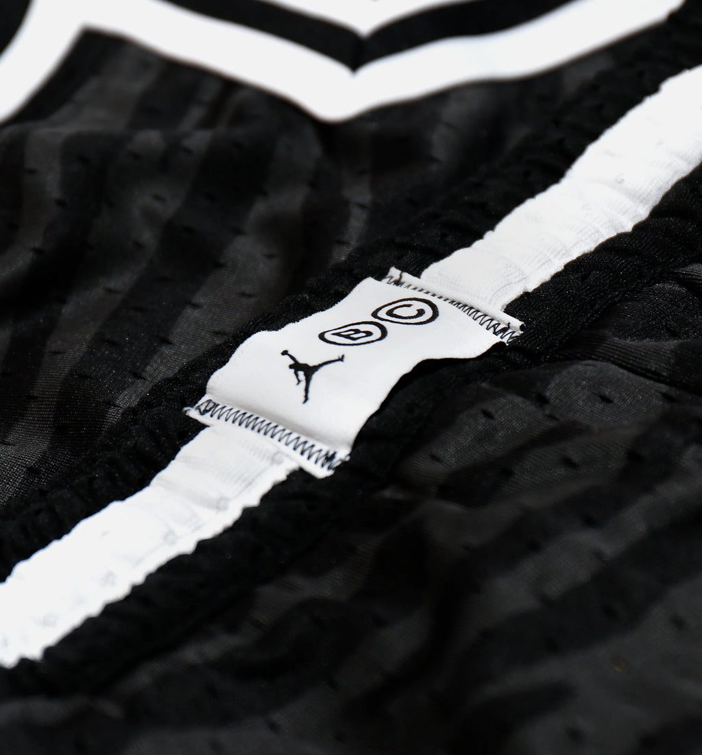DriFIT Sport Printed Diamond Shorts Mens Shorts Black White
