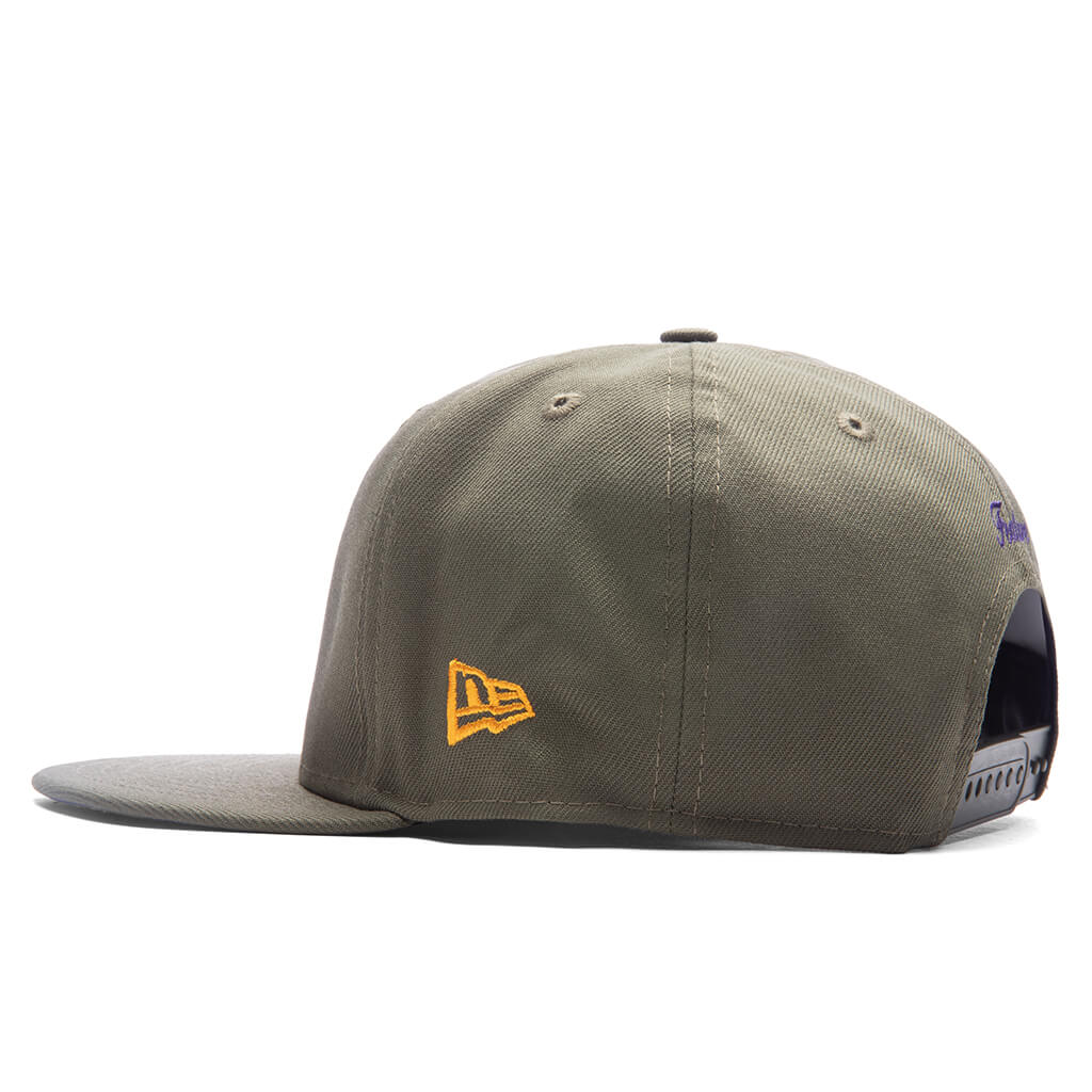 Feature x New Era Old English Scottsdale Snapback Olive Purple