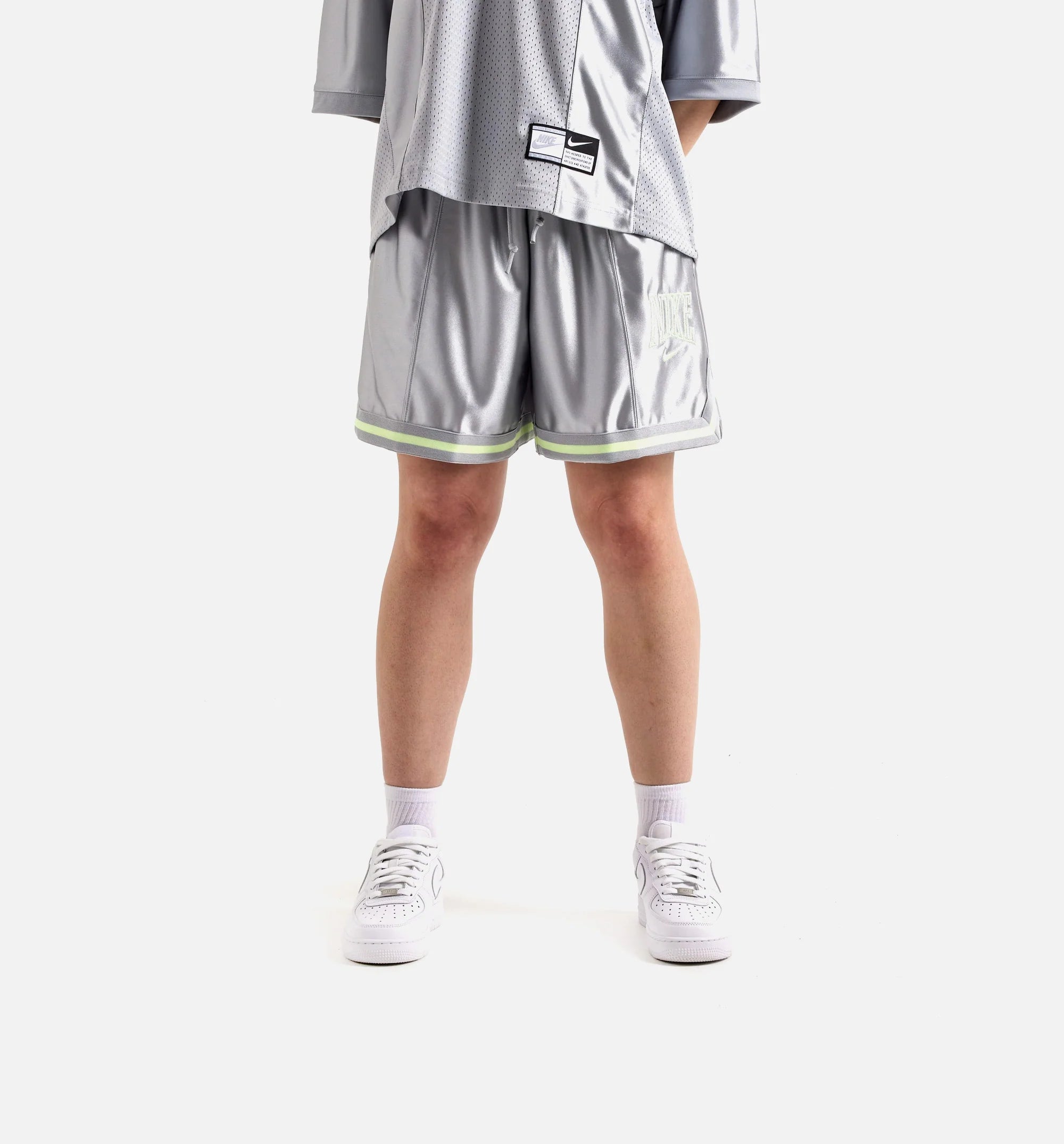 Loose 6 Mid Rise Graphic Satin Womens Short Light Smoke Grey Barely