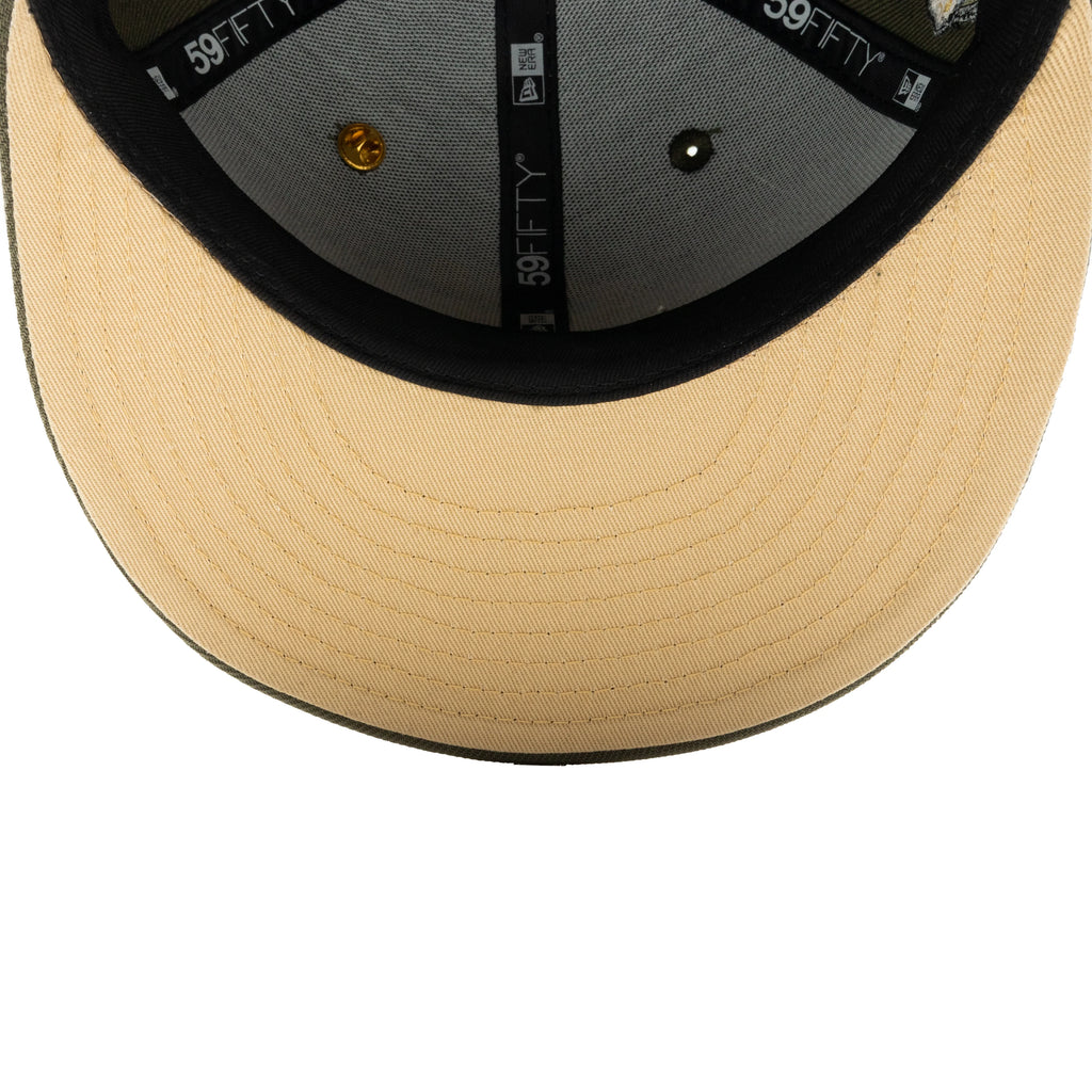 Feature x New Era 59FIFTY Fitted Old English F Calabasas New Olive Vegas Gold