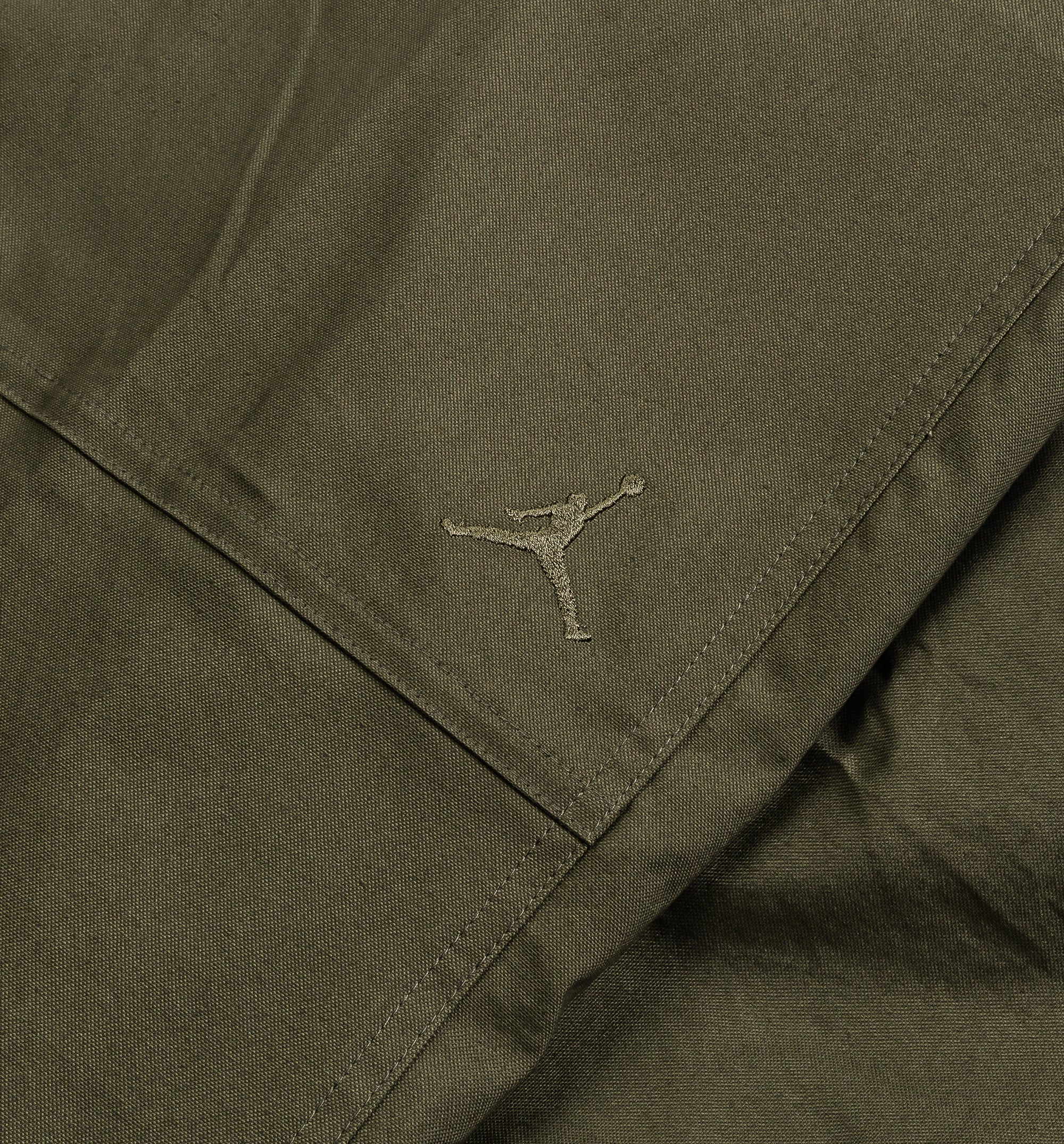Essentials Woven Mens Pant Medium Olive Medium Olive